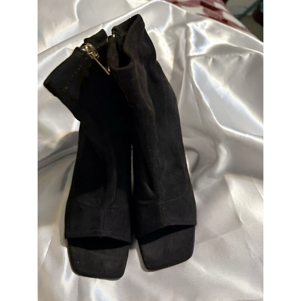 Rogue Suede Peep Toe Black Booties Size 7